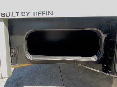 2026 Tiffin MIDAS - Photo 26