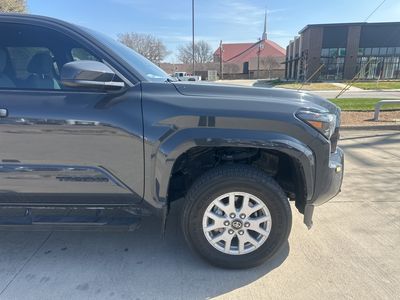 2024 Toyota Tacoma - Photo 7