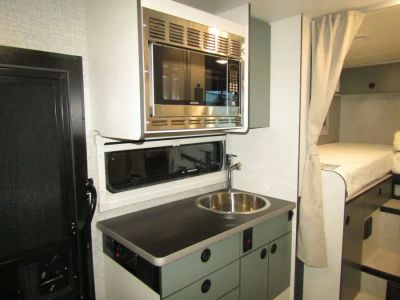 2025 Winnebago EKKO - Photo 7
