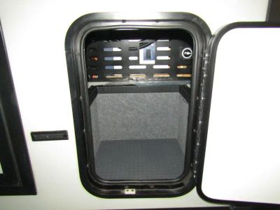 2025 Winnebago EKKO - Photo 13