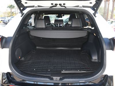 2019 Toyota RAV4 Hybrid - Photo 18