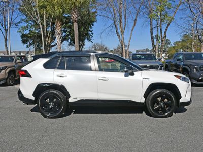 2019 Toyota RAV4 Hybrid - Photo 5