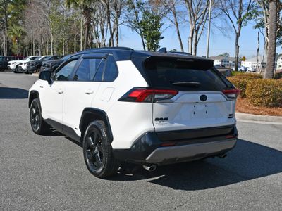 2019 Toyota RAV4 Hybrid - Photo 3