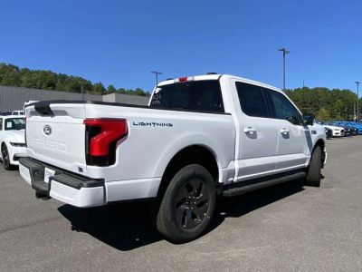 2025 Ford F-150 Lightning - Photo 3
