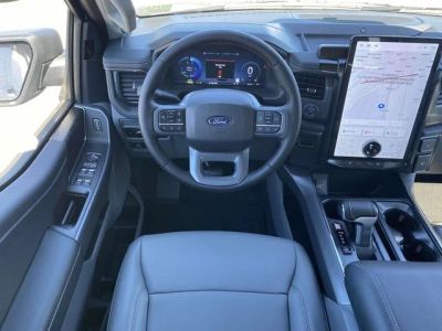 2025 Ford F-150 Lightning - Photo 10