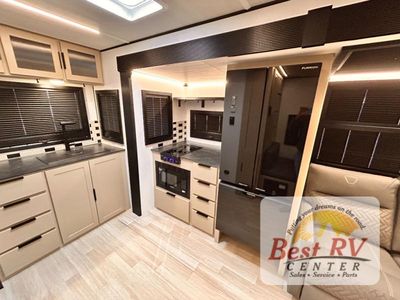 2026 Keystone RV Walkabout - Photo 38