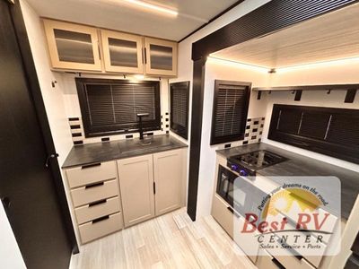 2026 Keystone RV Walkabout - Photo 45