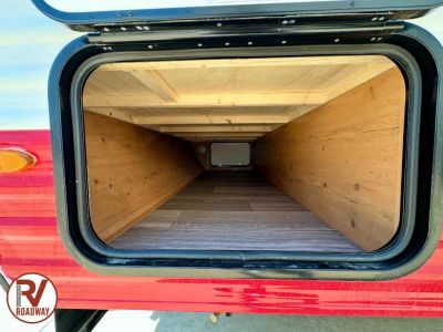 2027 Sunset Park RV Sun Lite — photo 7 view
