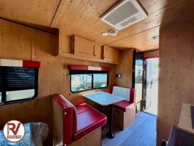2027 Sunset Park RV Sun Lite — photo 16 view