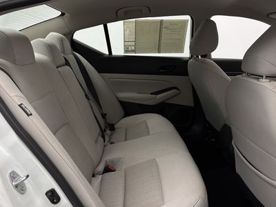 2025 Nissan Altima - Photo 30