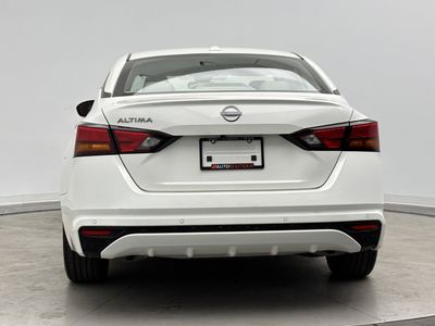 2025 Nissan Altima - Photo 6