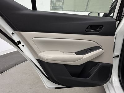 2025 Nissan Altima - Photo 23
