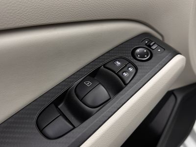 2025 Nissan Altima - Photo 11