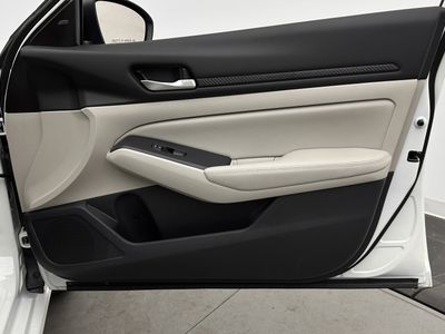 2025 Nissan Altima - Photo 31