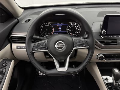 2025 Nissan Altima - Photo 24