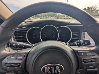 2015 Kia Optima — photo 34 view