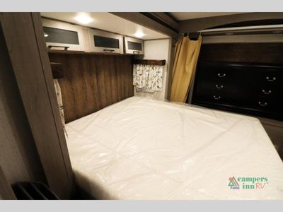 2022 Dutchmen RV Kodiak - Photo 38