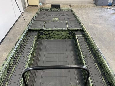 2026 Gator Tail 1860 Extreme Mod-V Series — photo 10 view