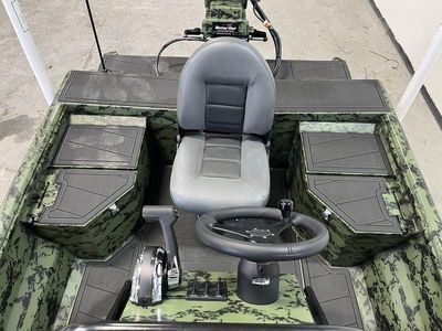 2026 Gator Tail 1860 Extreme Mod-V Series — engine compartment view