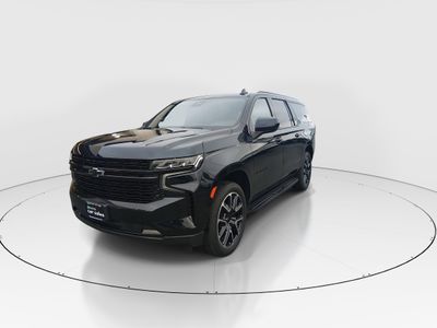 2024 Chevrolet Suburban - Photo 3