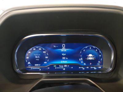 2024 Chevrolet Suburban - Photo 14