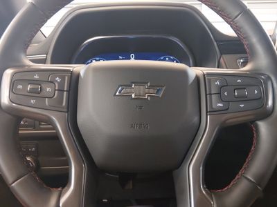 2024 Chevrolet Suburban - Photo 12