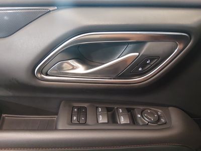 2024 Chevrolet Suburban - Photo 20