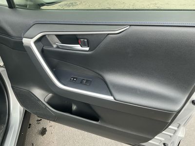 2020 Toyota RAV4 - Photo 21