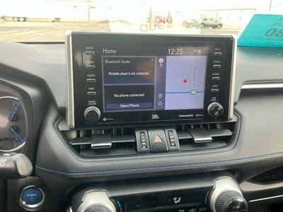 2020 Toyota RAV4 - Photo 11