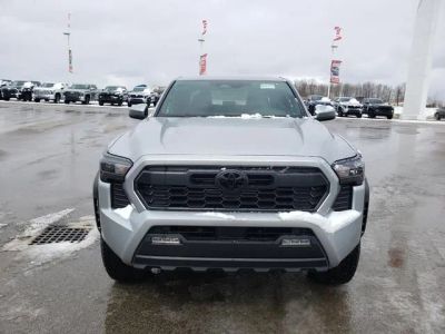 2026 Toyota Tacoma - Photo 2