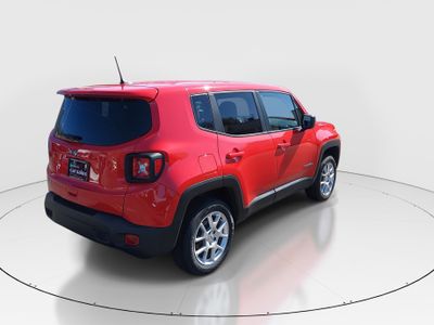 2023 Jeep Renegade - Photo 7