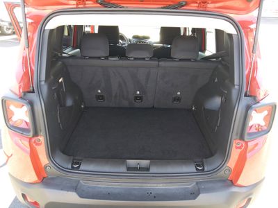 2023 Jeep Renegade - Photo 11
