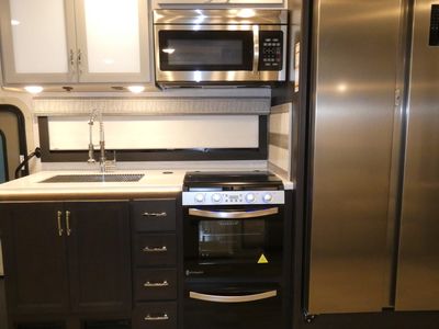 2026 Thor Motor Coach Luminate - Photo 7