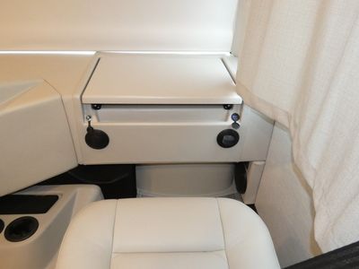 2026 Thor Motor Coach Luminate - Photo 13