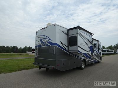 2026 Holiday Rambler Admiral - Photo 4