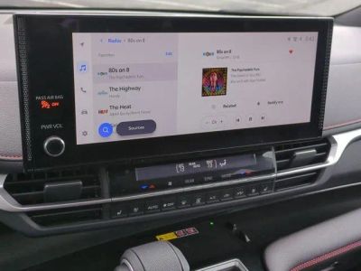 2025 Toyota Sienna - Photo 12