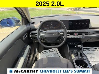 2025 Kia K4 - Photo 39