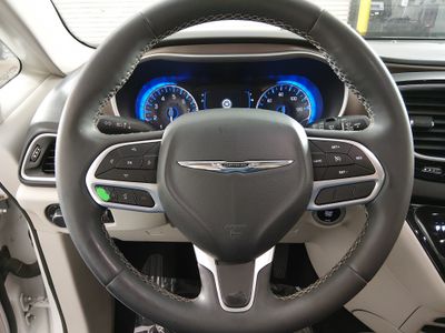 2022 Chrysler Voyager - Photo 12