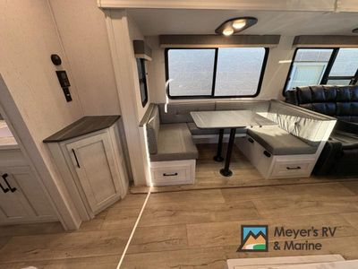 2024 Dutchmen RV Astoria - Photo 17