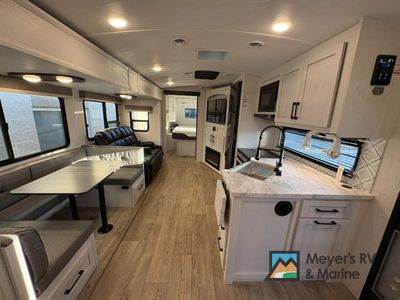 2024 Dutchmen RV Astoria - Photo 11