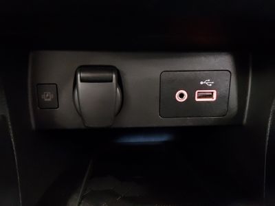 2024 Nissan Versa - Photo 18
