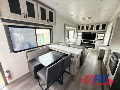 2024 EAST TO WEST Blackthorn - Photo 8