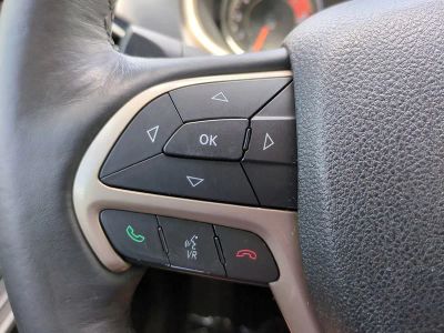 2016 Jeep Cherokee — photo 27 view