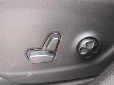 2016 Jeep Cherokee — photo 20 view