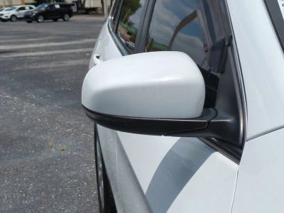 2016 Jeep Cherokee — photo 12 view