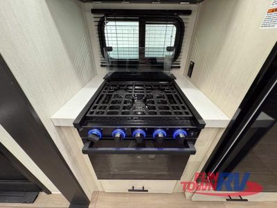 2026 Forest River RV Cherokee Arctic Wolf - Photo 26