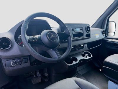 2025 Mercedes-Benz Sprinter Cargo Van — photo 7 view
