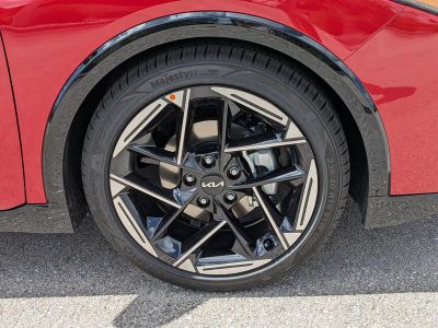2026 Kia K4 — photo 11 view