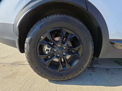 2025 Kia Sportage - Photo 16