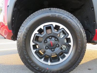 2025 Toyota Tacoma - Photo 14